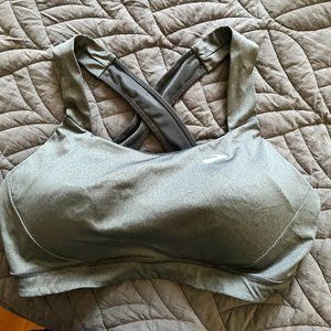 Brooks UpHold Crossback Sports Bra